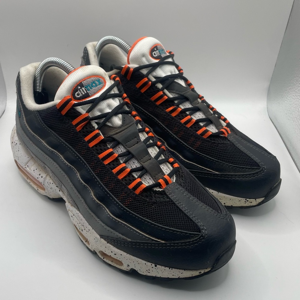 Youth Nike Air Max 95 Recraft Sneakers Size 7